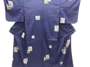 大正ロマン　格子模様織出しお召し着物